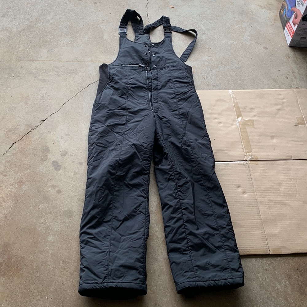 Snow pants